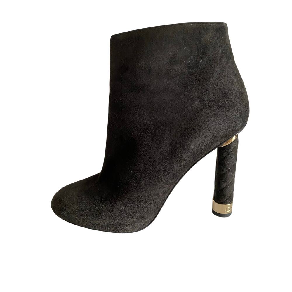 Chanel Black Suede Ankle Boots Quilted Heel CC Gold Cap 39 - Picture 4 of 15